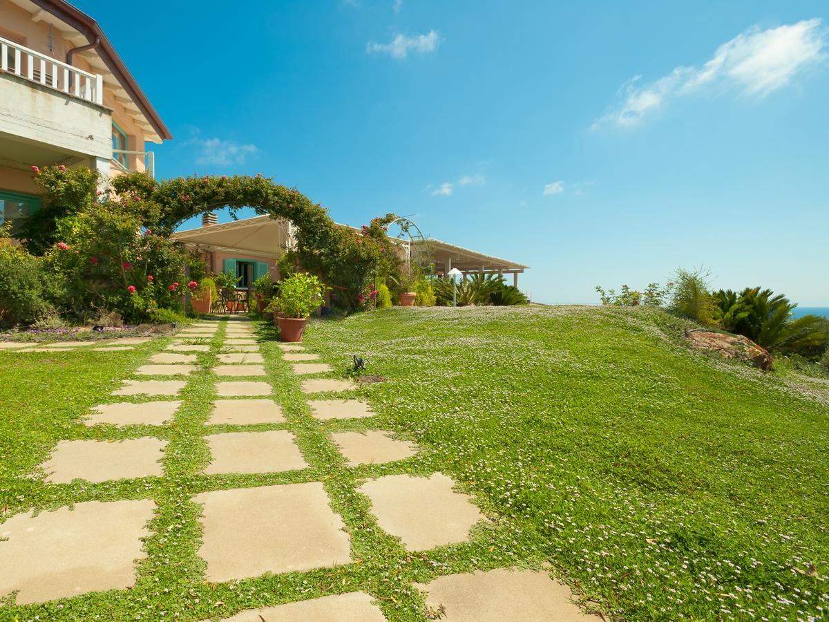 Park Hotel Asinara Stintino Exterior photo